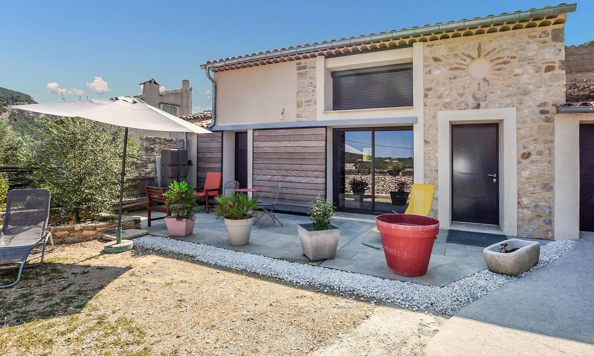 Mollans-sur-Ouveze House | 1 bedroom lovely home in Mollans-sur-Ouvèze