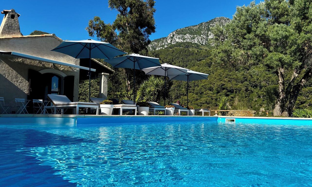 Menton Villa | 2027 Early bird discounts apply. Luxury Villa, private pool, a/c bedrooms