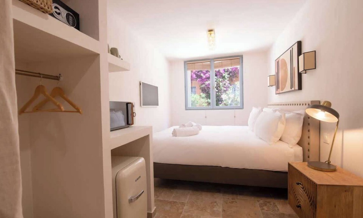 Saint-Tropez City Centre Apartment | A Charming Studio in the Heart of Saint-Tropez