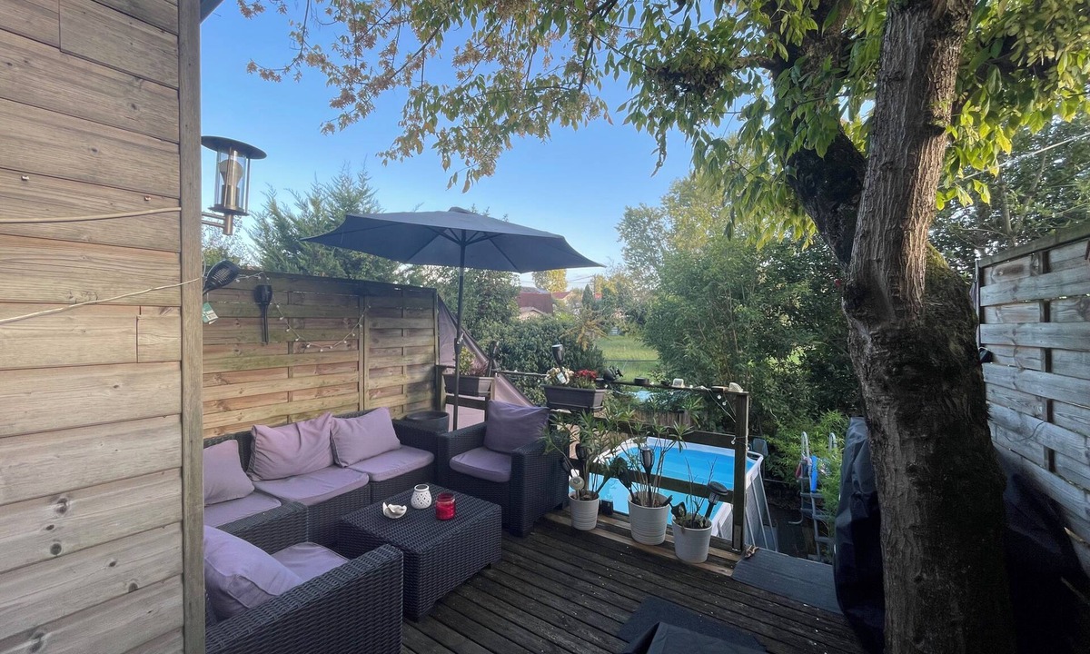 Bordeaux House | Air-conditioned house with a pool and patio—just steps away from the most beautiful sites in Gironde