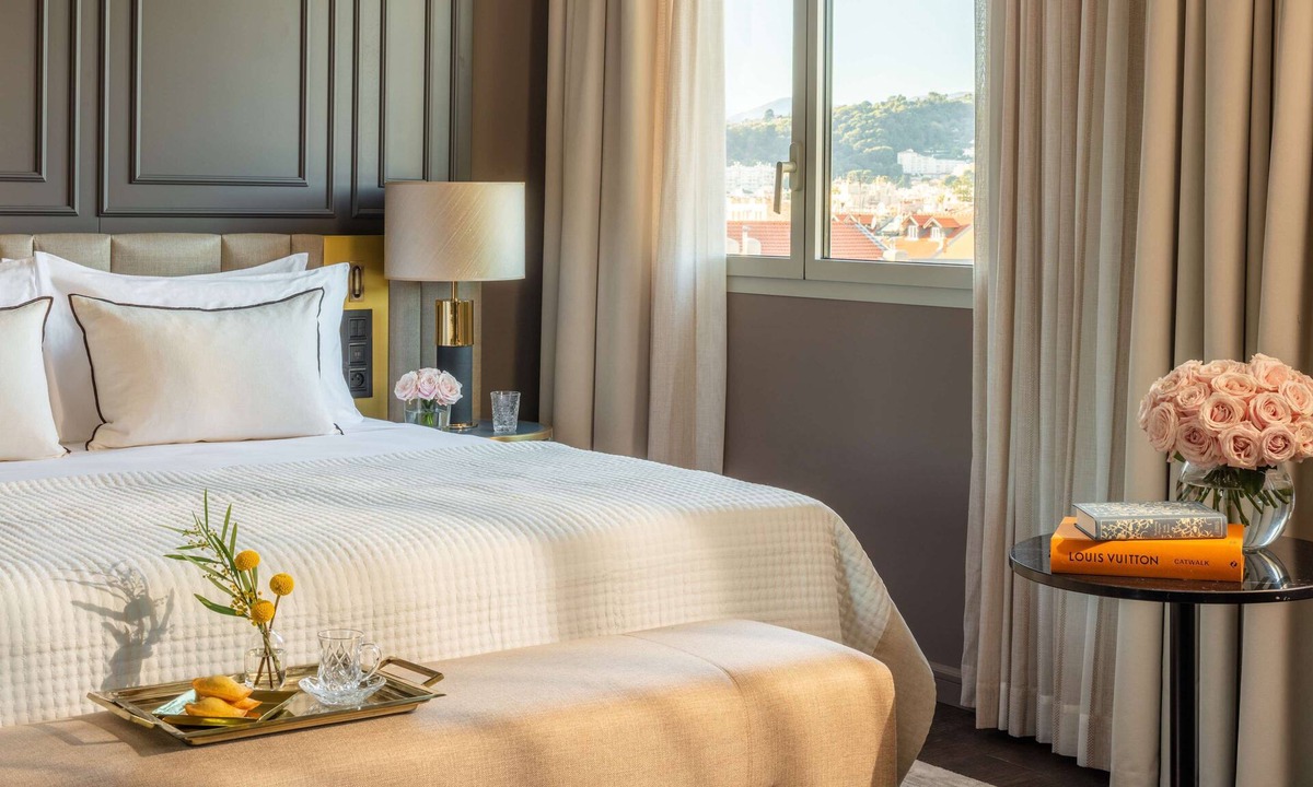 Jean-Medecin Hotel | Anantara Plaza Nice Hotel - A Leading Hotel of the World
