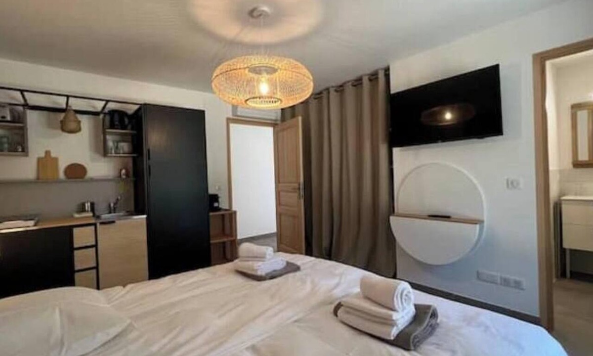 Gordes Apartment | Antonin's Little Cottage