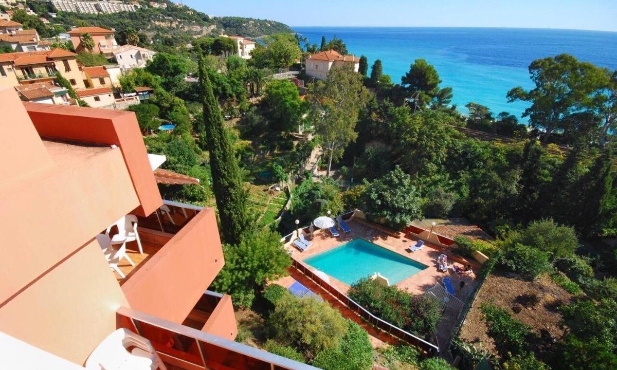 Roquebrune-Cap-Martin Apartment | Apartment with 60m2 terrace panoramic sea view beach access