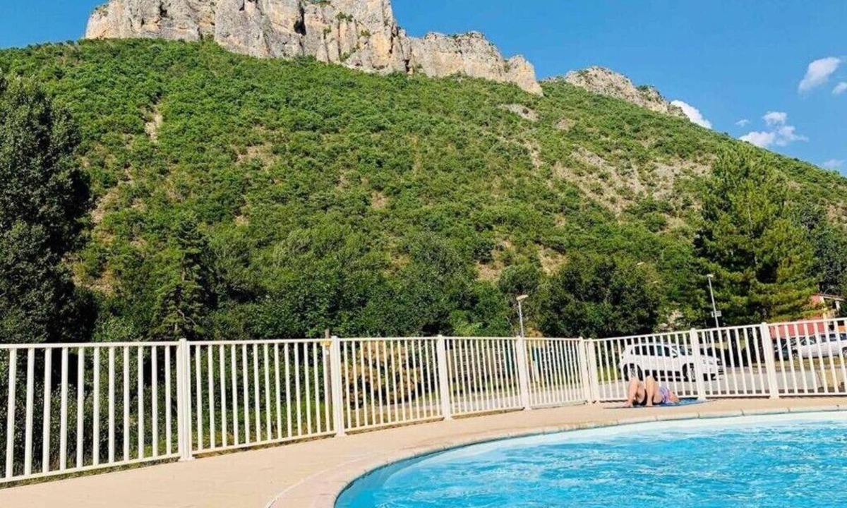 Digne-les-Bains Apartment | Apartment 'Le Dignois' with Shared Pool and Balcony