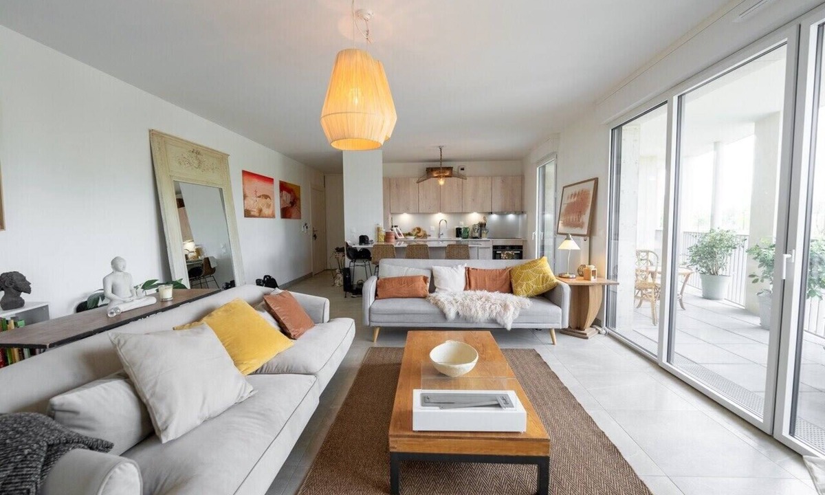 Bastide-Brazza Apartment | Apartment on the banks of the Garonne