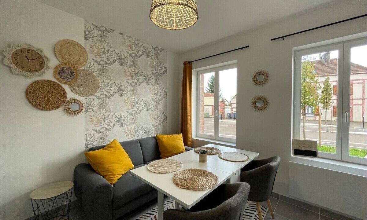 Sens Apartment | Apartment-Private Bathroom-Apartment
