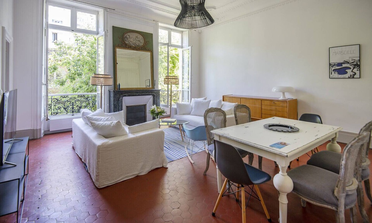 Palais de justice Apartment | Apartment with Garden View near the Old Port