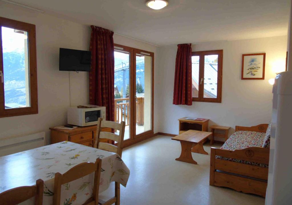Valfrejus Apartment | Appartement 3 pièces 8 personnes avec balcon à 100m des remontées mécaniques - FR-1-561-25