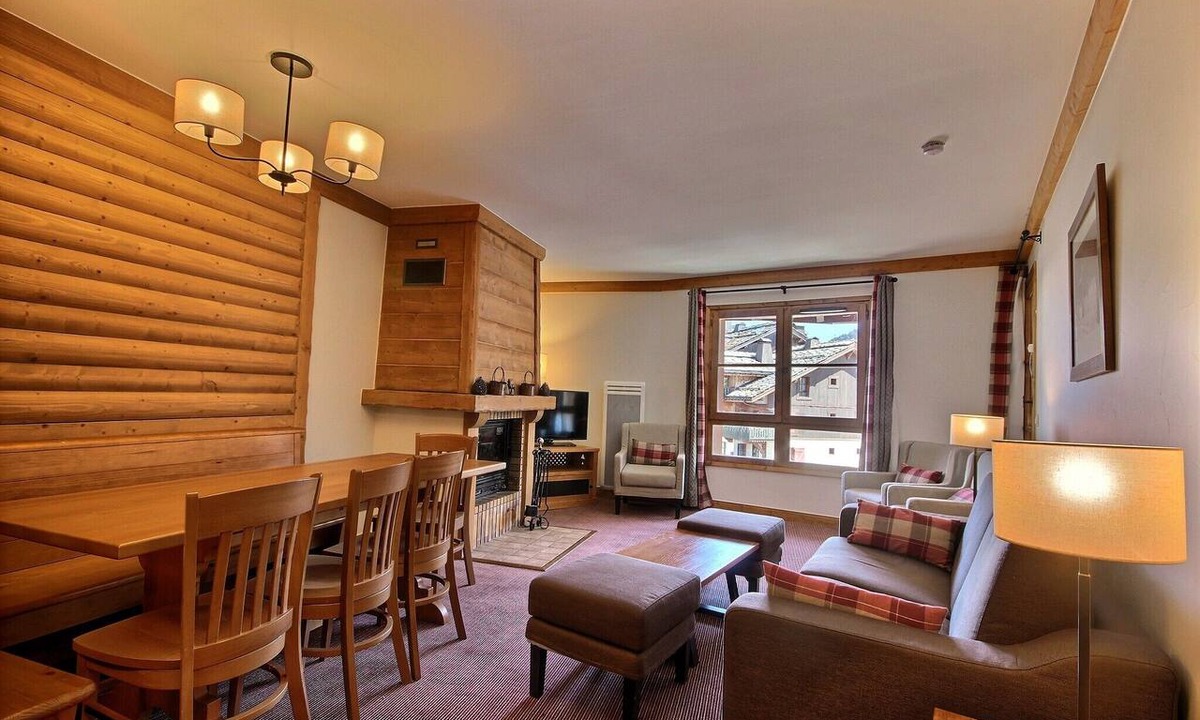 Bourg-Saint-Maurice Apartment | Arc 1950 — 80 m² duplex, 3 bedrooms, ski-in/ski-out, 5-star residence with a pool