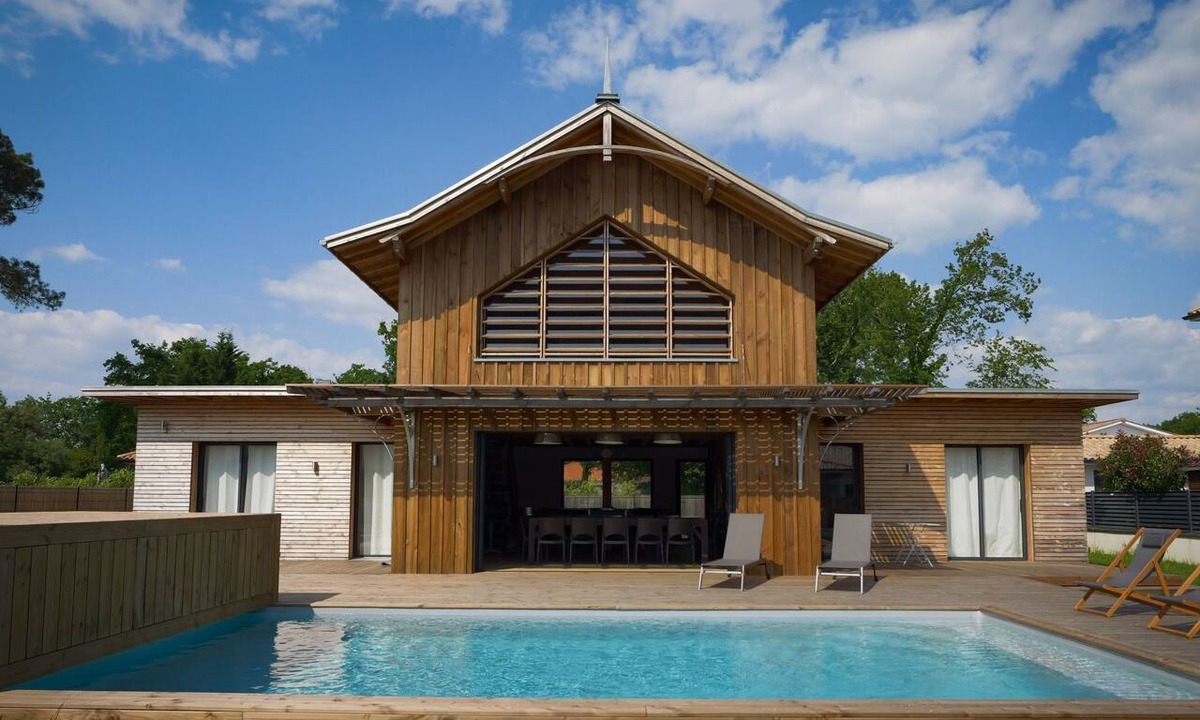Andernos-les-Bains House | Außergewöhnliche Villa Andernos les Bains by Interhome