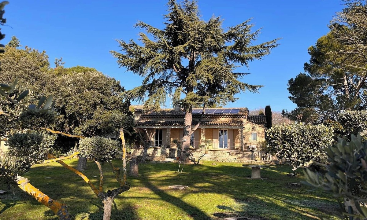 Cabrieres-d'Avignon House | Au Cœur du Luberon, "l'atelier de La Baronnie" Charme Absolu à 4km de Gordes