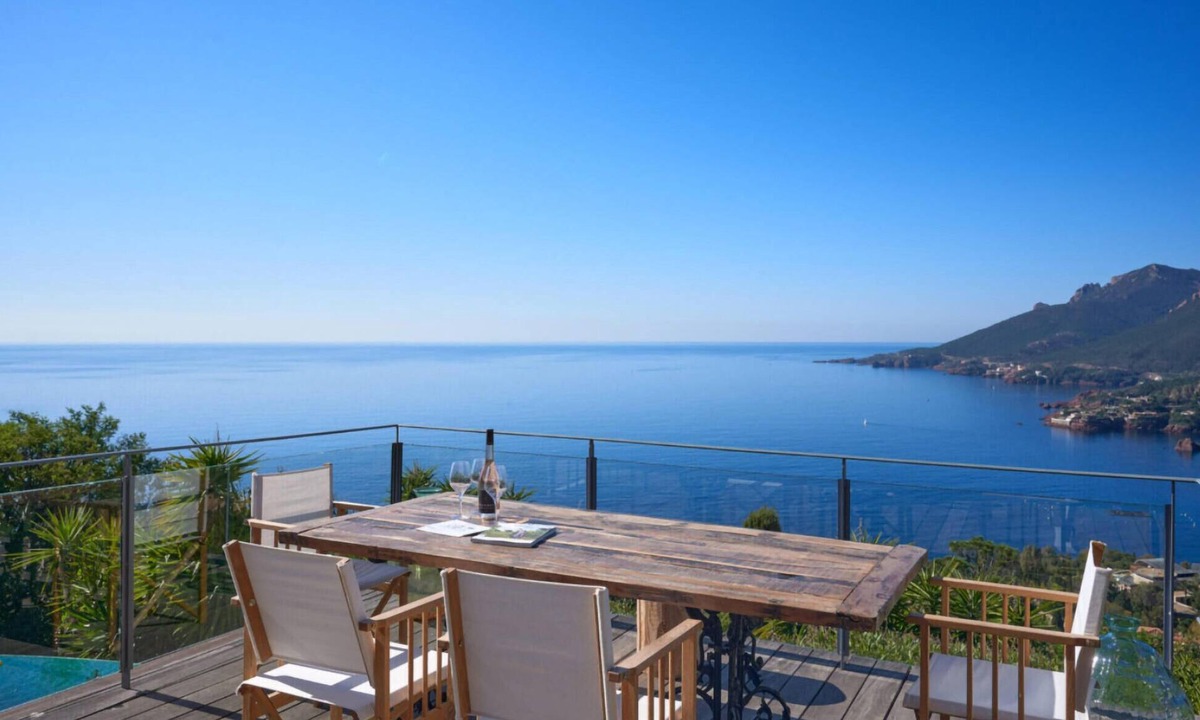 Theoule-Superieur House | Beautiful home in Théoule-sur-Mer