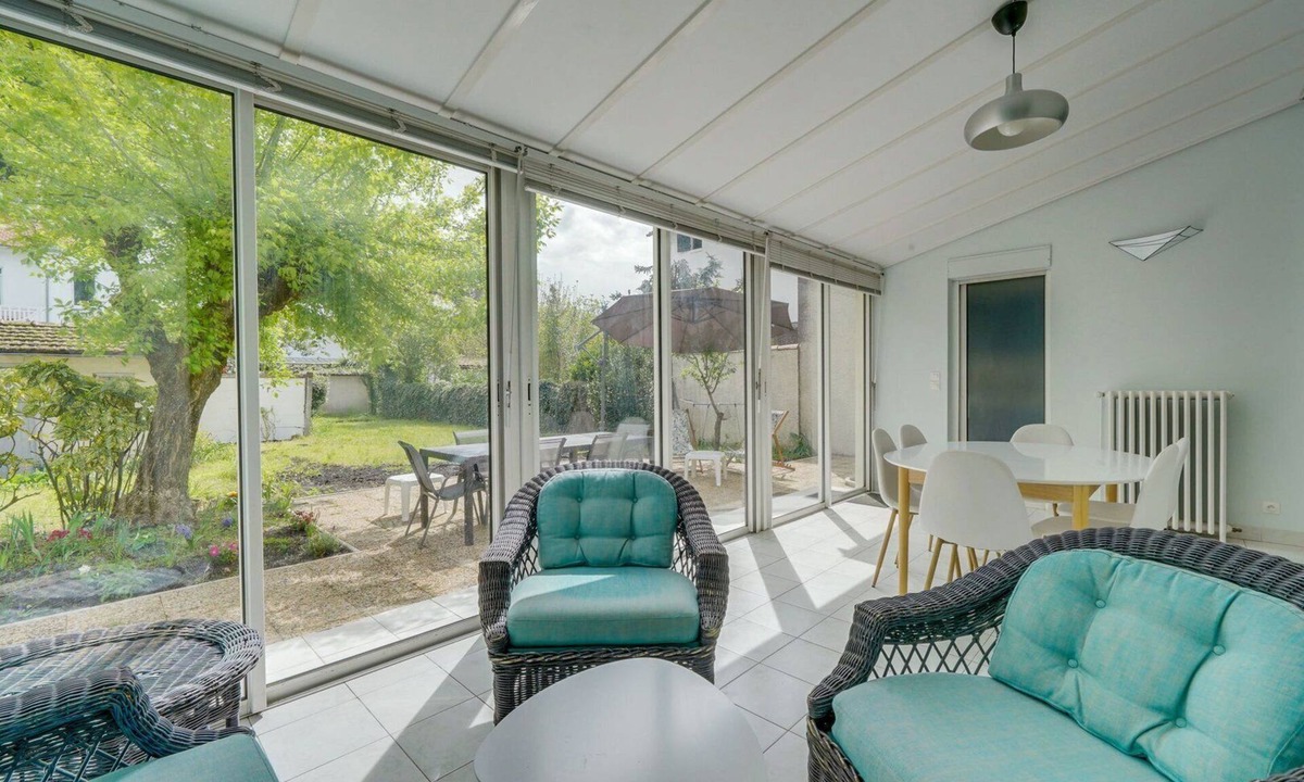 Le Bouscat House | Beautiful house Le Bouscat with lovely garden