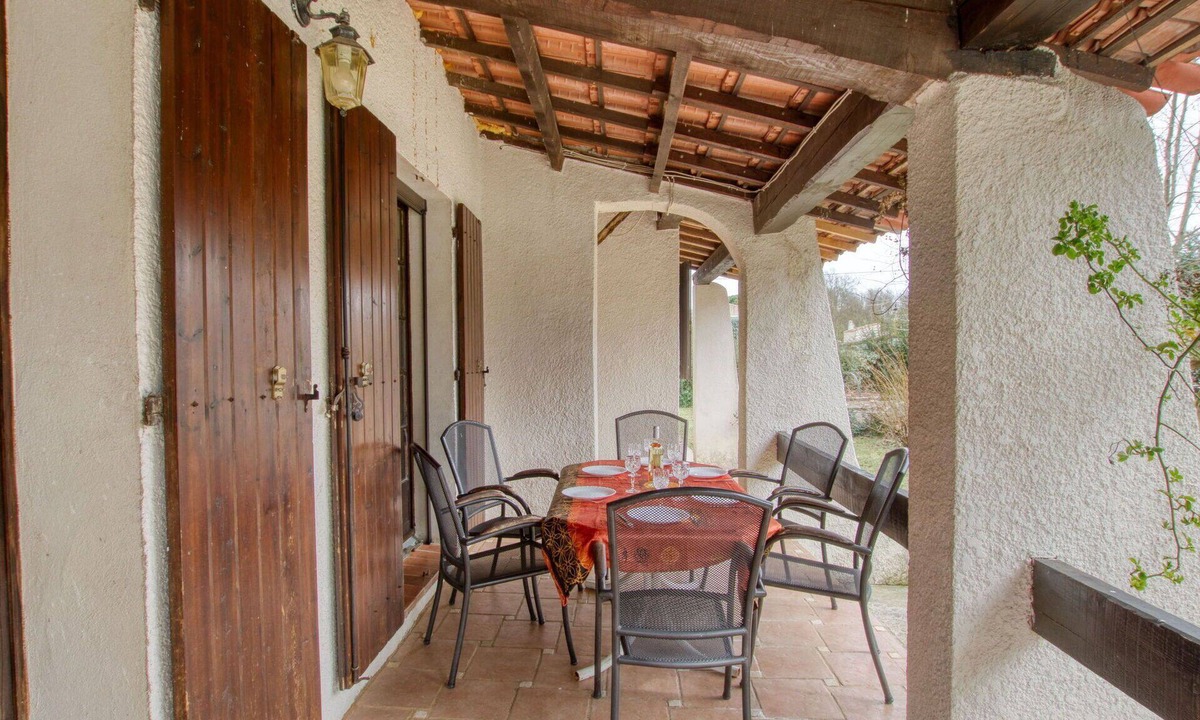Signes House | Beautiful private villa for 6 people with TV, terrace and pets allowed