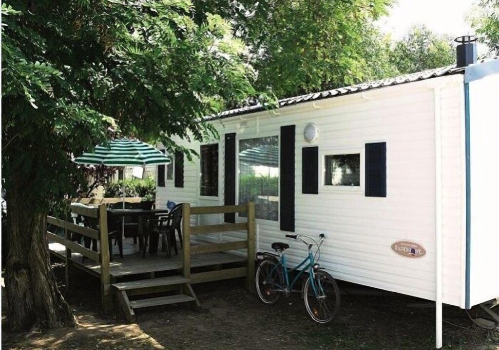Saint-Georges-d'Oleron House | Camping Les Grosses Pierres ***** - Mobile Home PMR 3 Rooms 6 People