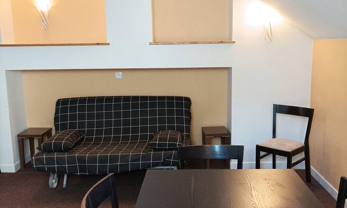 Jausiers Apartment | Castle Apartment with WiFi in Jausiers - 8 people