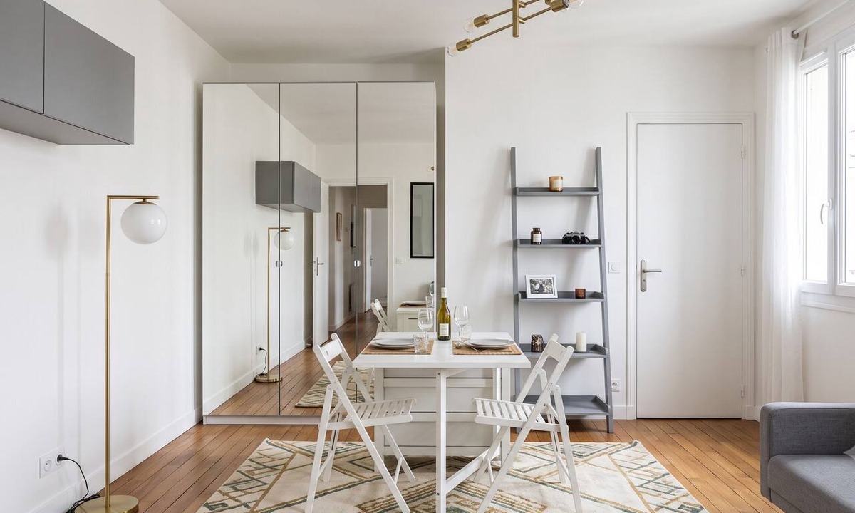 Saint-Lambert Apartment | Celine 6