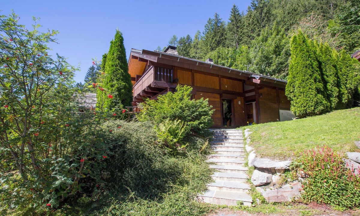 Chamonix-Mont-Blanc Ski Chalet | Chalet Chantey Mourry67 Ski Chalet | Sleeps 8–9, Argentière (Chamonix), France