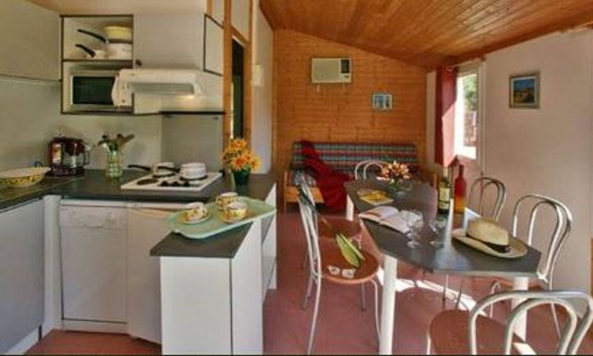 Coly Ski Chalet | CHALET CONFORT 8 - the clos of the mill