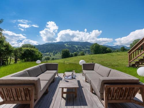 Combloux Ski Chalet | Chalet moderne avec piscine intérieure et hammam - FR-1-569-76