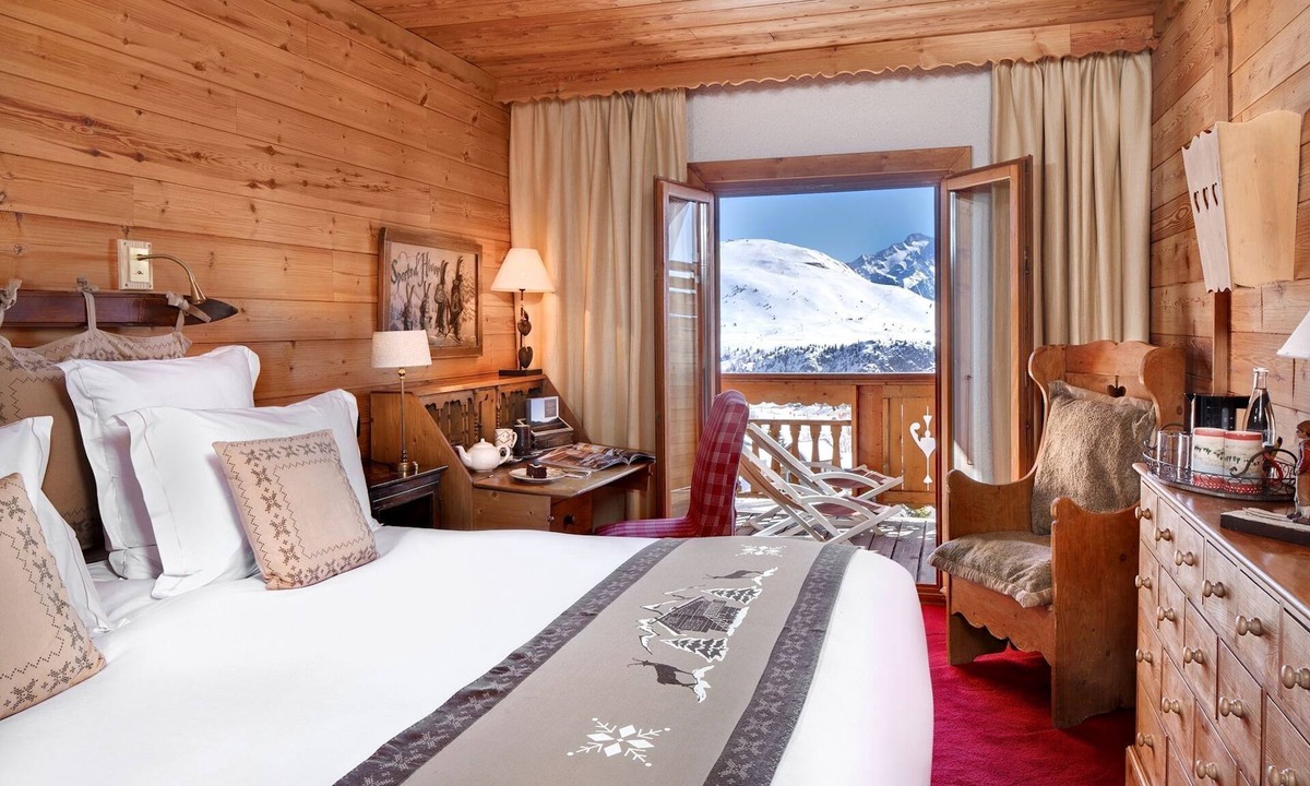 Huez Hotel | Chambre communicante, balcon, ski aux pieds