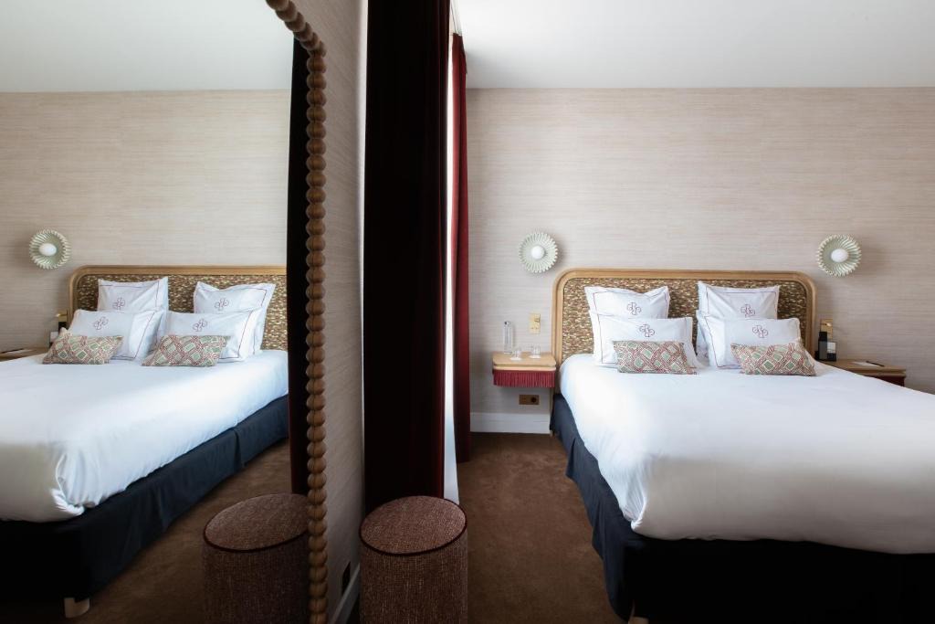 Old Town Hotel | Chapeau Rouge par William Frachot - Hôtel Espace Bien-être & Restaurant étoilé