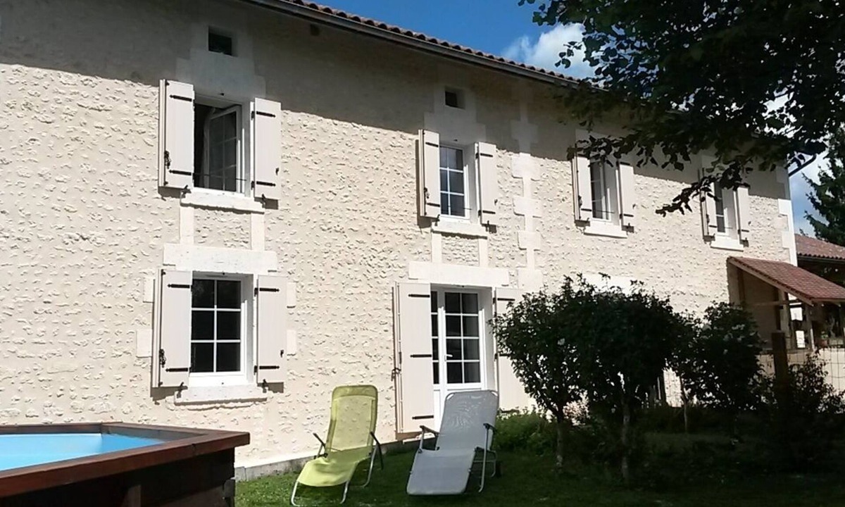 Lavalette Tude Dronne House | Character house with garden & swimming pool