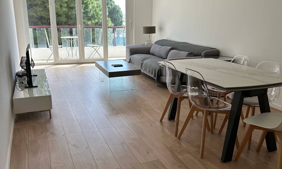 La Californie Apartment | Charming 2-bedroom apartment, promenade Des Anglais