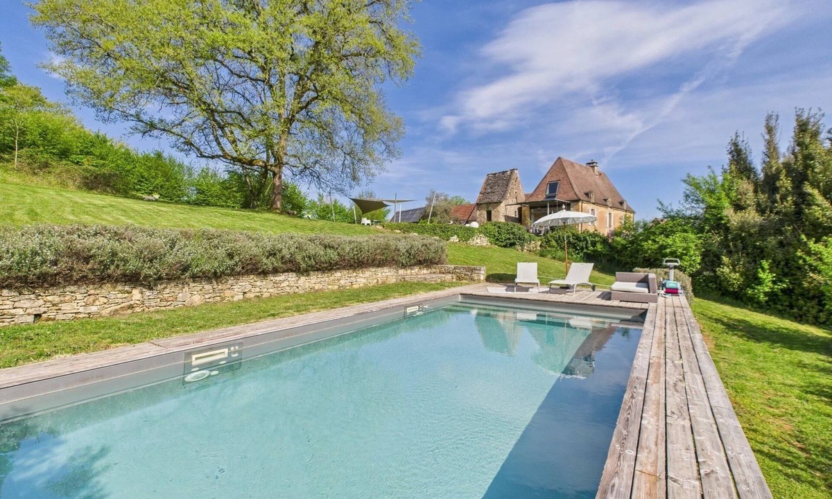 Castels House | Charming house with open view and swimming pool near Sarlat and St Cyprien