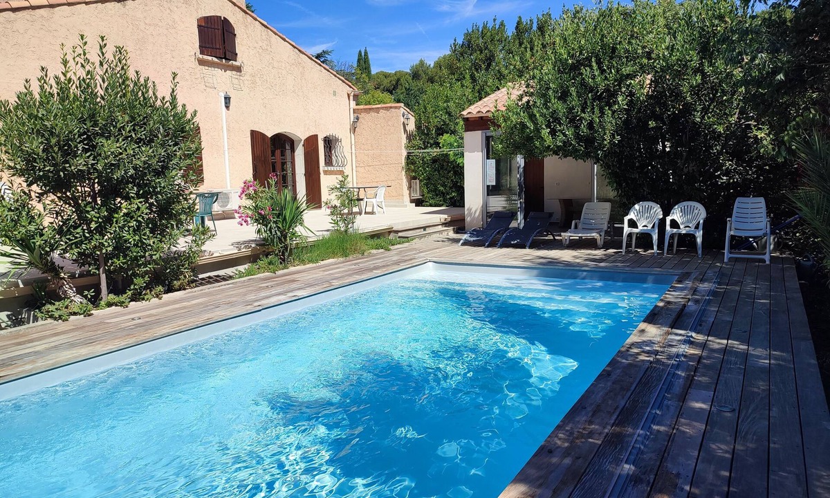 Allauch Villa | CHARMING VILLA WITH PRIVATE POOL - Special Summer 2026 Discount