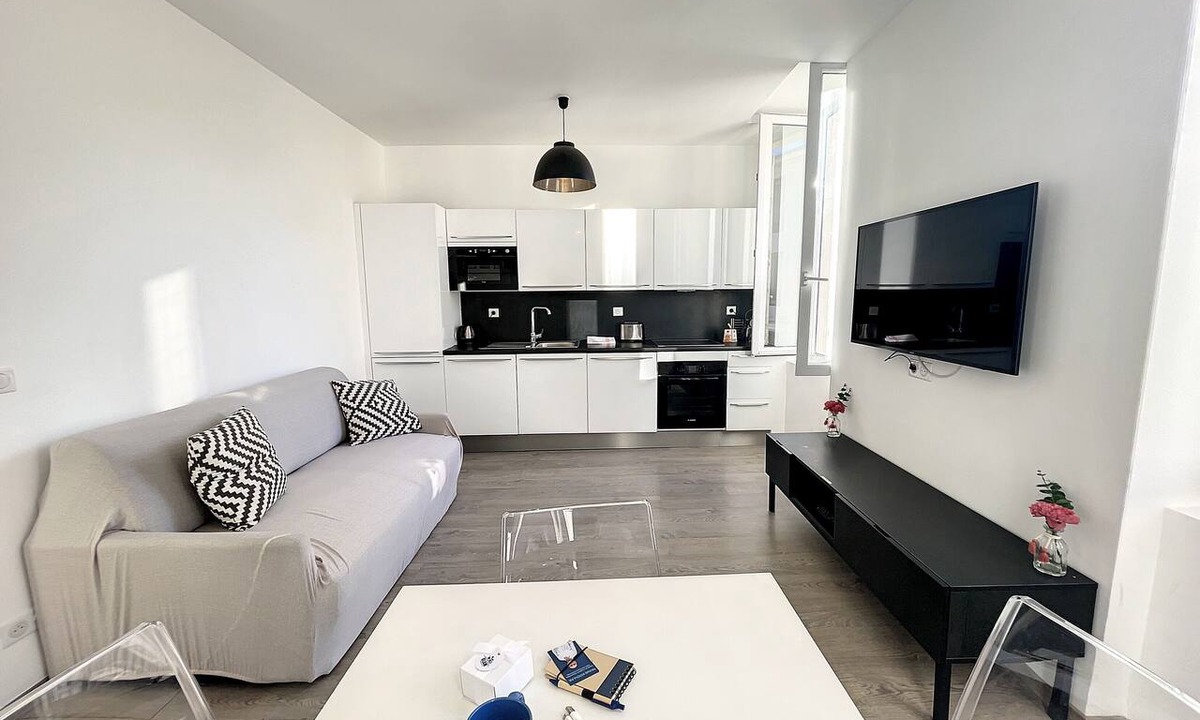 Cannes City Centre Apartment | Cosy 1-BR fully renovated - heart of Cannes, Croisette 1 mn Olam Properties