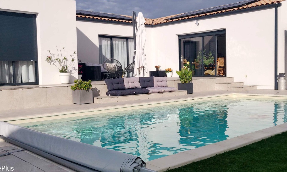 Aigrefeuille-d'Aunis House | Cosy little house