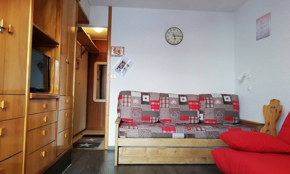Plagne Villages Apartment | Cozy studio in Plagne Villages near slopes, balcony, 4 ppl