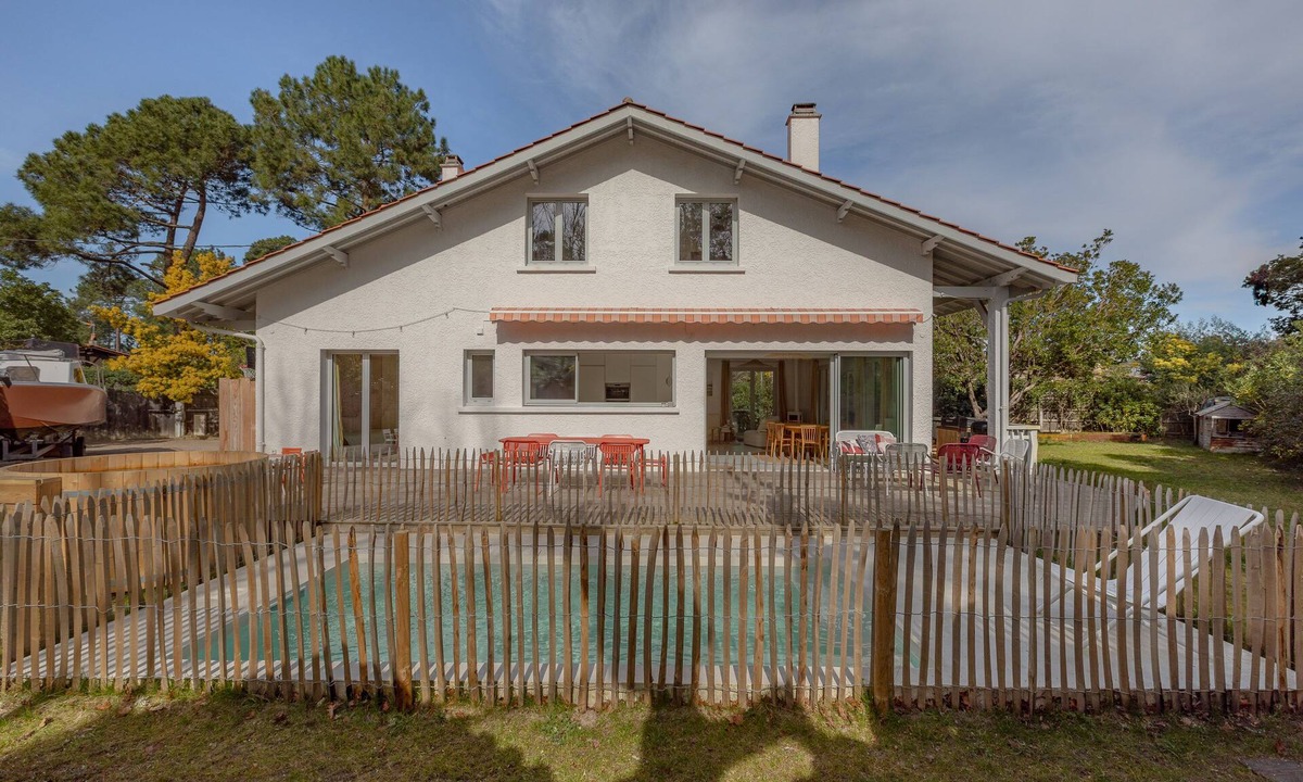 Cap-Ferret Villa | Dispo 18/07-02/08 - Villa 5 Bdrms+Piscine Piquey, summer between Bassin and Océan