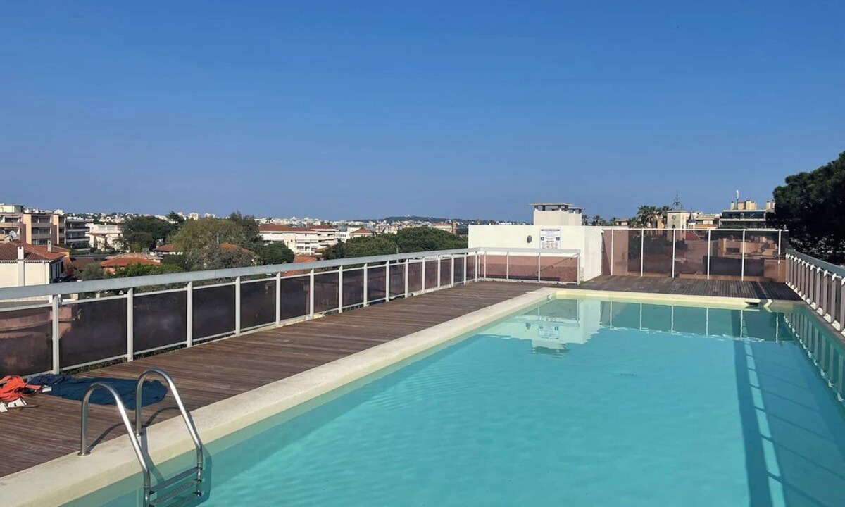 Golfe Juan Apartment | Elégant Appartement 2pièces PiscineVue mer parking