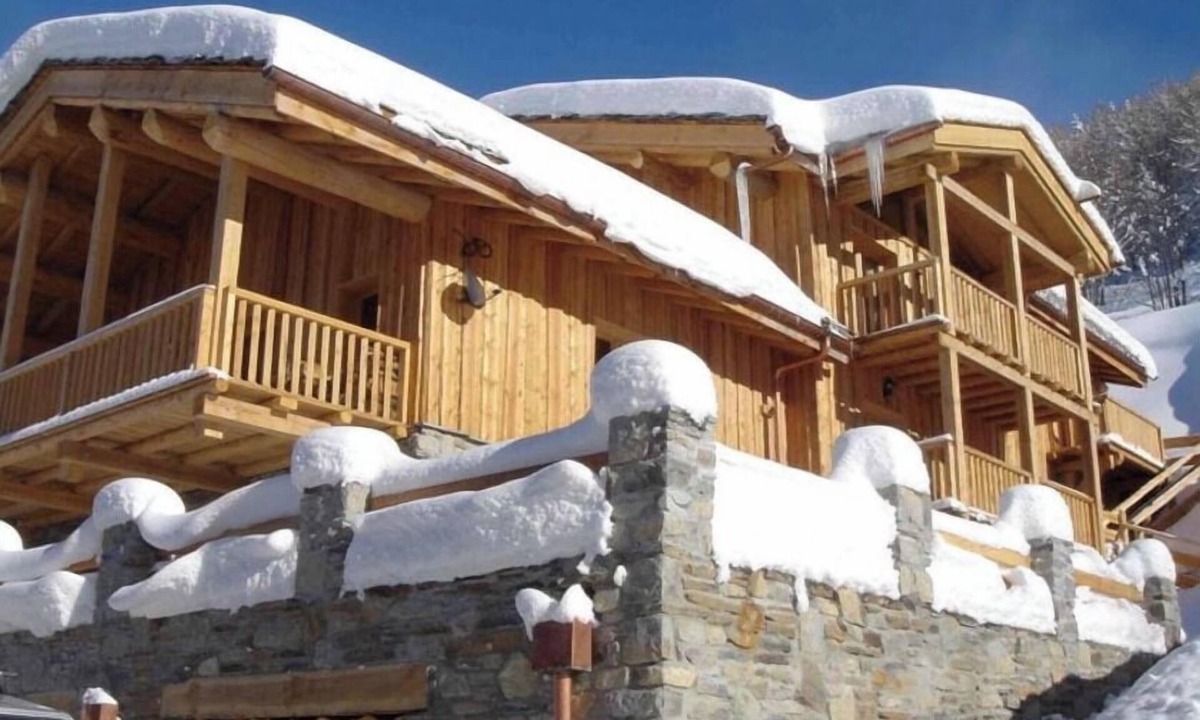 Sainte-Foy-Tarentaise Ski Chalet | 8 Bedroom Chalet Sainte Foy Tarentaise Ski Resort