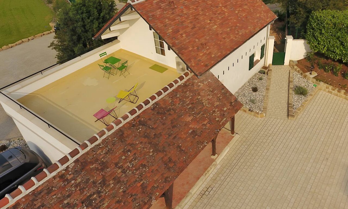 Chateau-Renard House | Gîte Marguerite - Le Clos de Mocberry Holiday Rentals