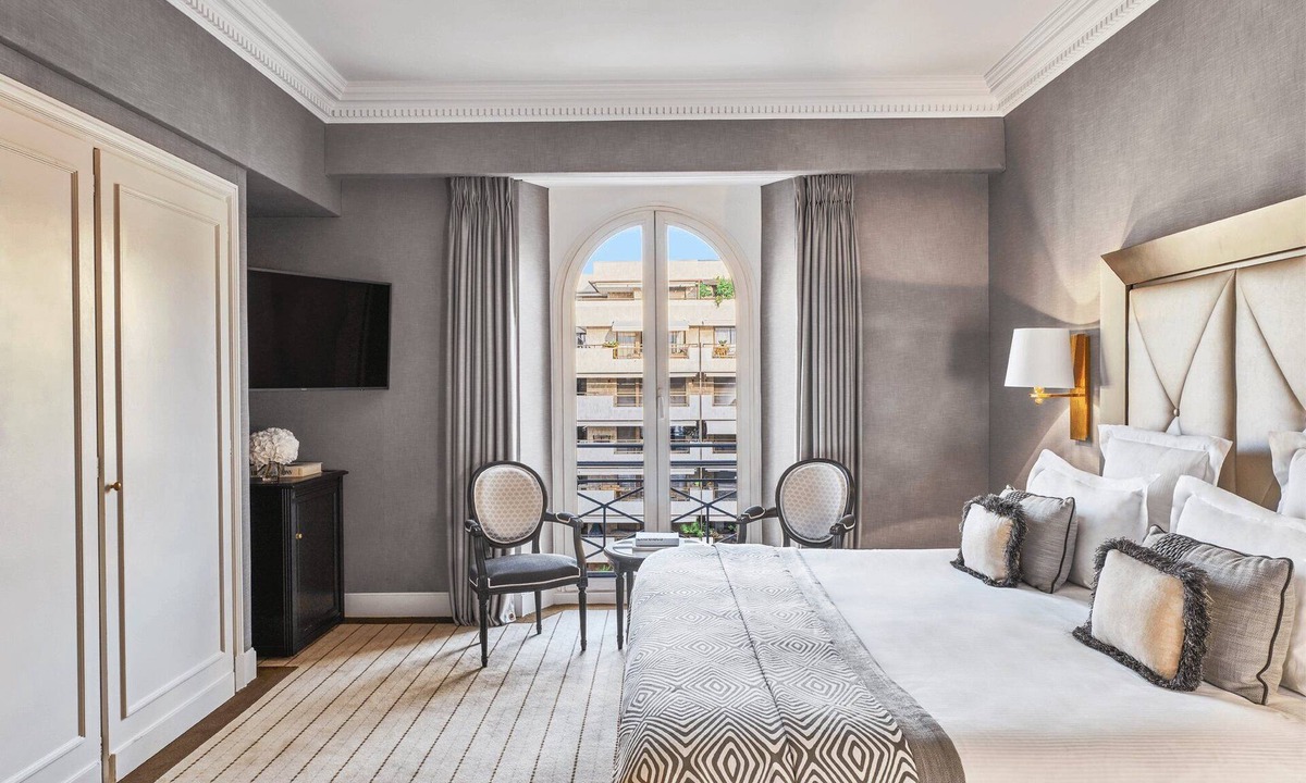 Cannes City Centre Hotel | Hôtel Barrière Le Majestic Cannes
