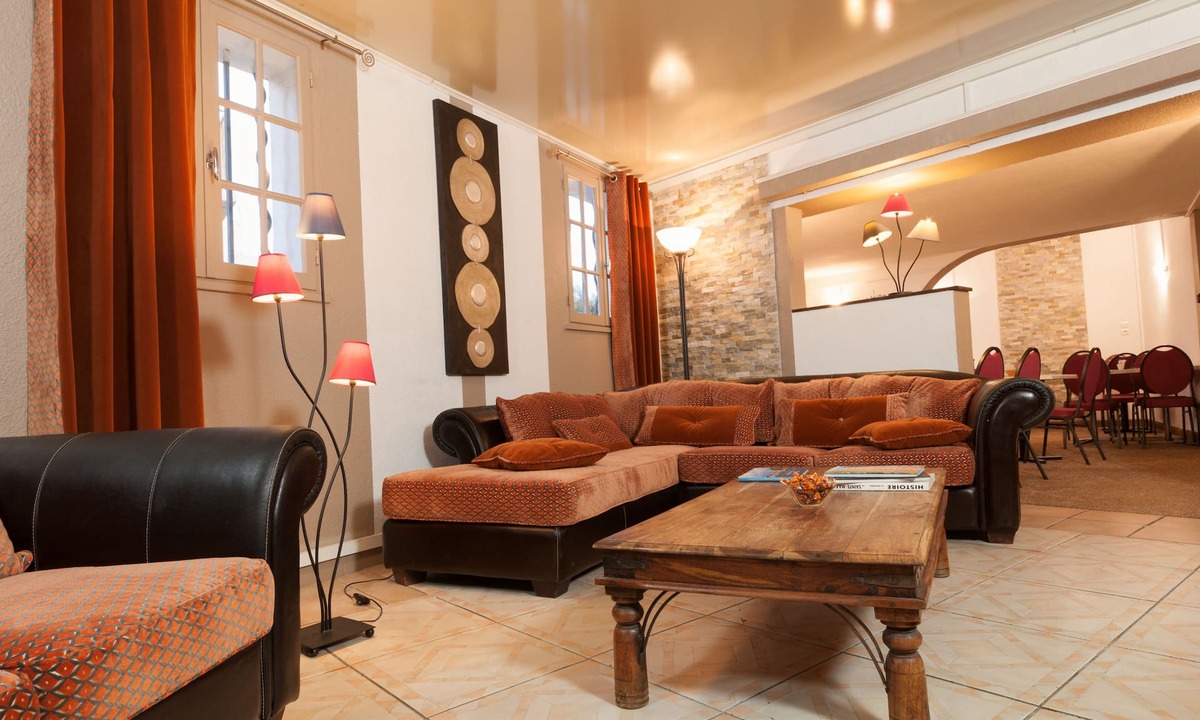 Sainte-Maxime City Centre Hotel | Hôtel Le Chardon Bleu
