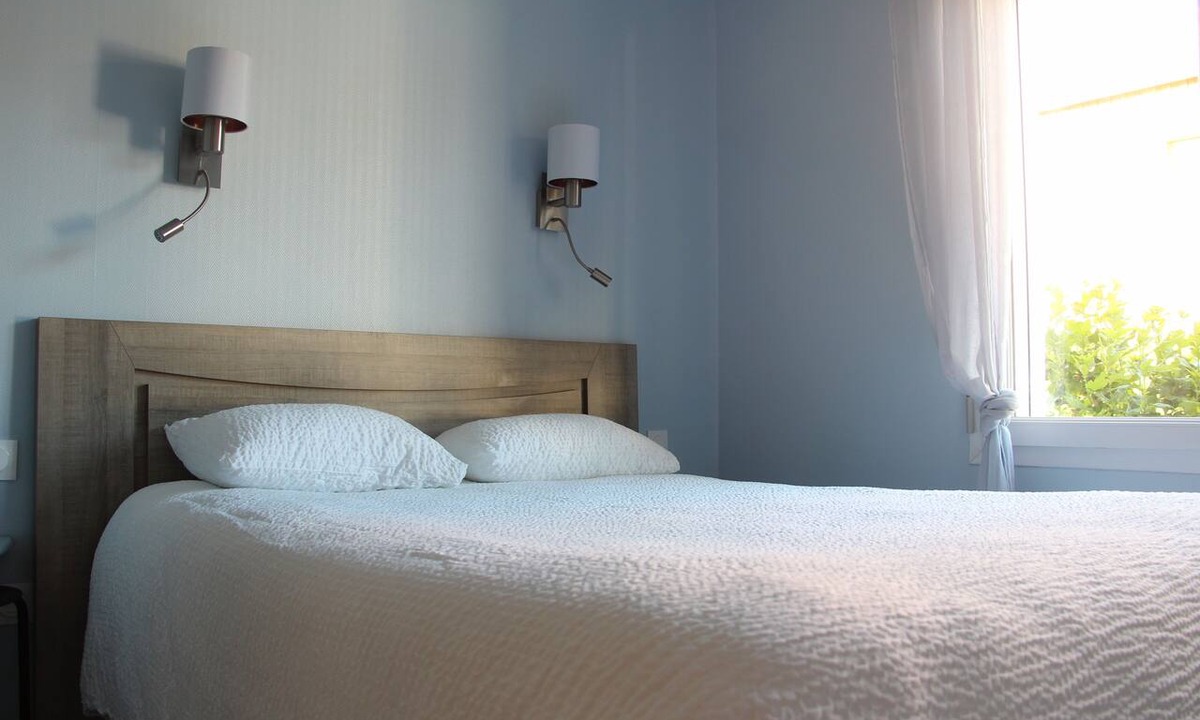 Le Verdon-sur-Mer Hotel | Hôtel Les Terrasses
