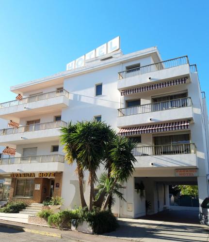 Cros-de-Cagnes Hotel | Hôtel Restaurant Brasilia
