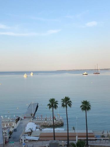 Juan-les-Pins Hotel | Hotel Courbet
