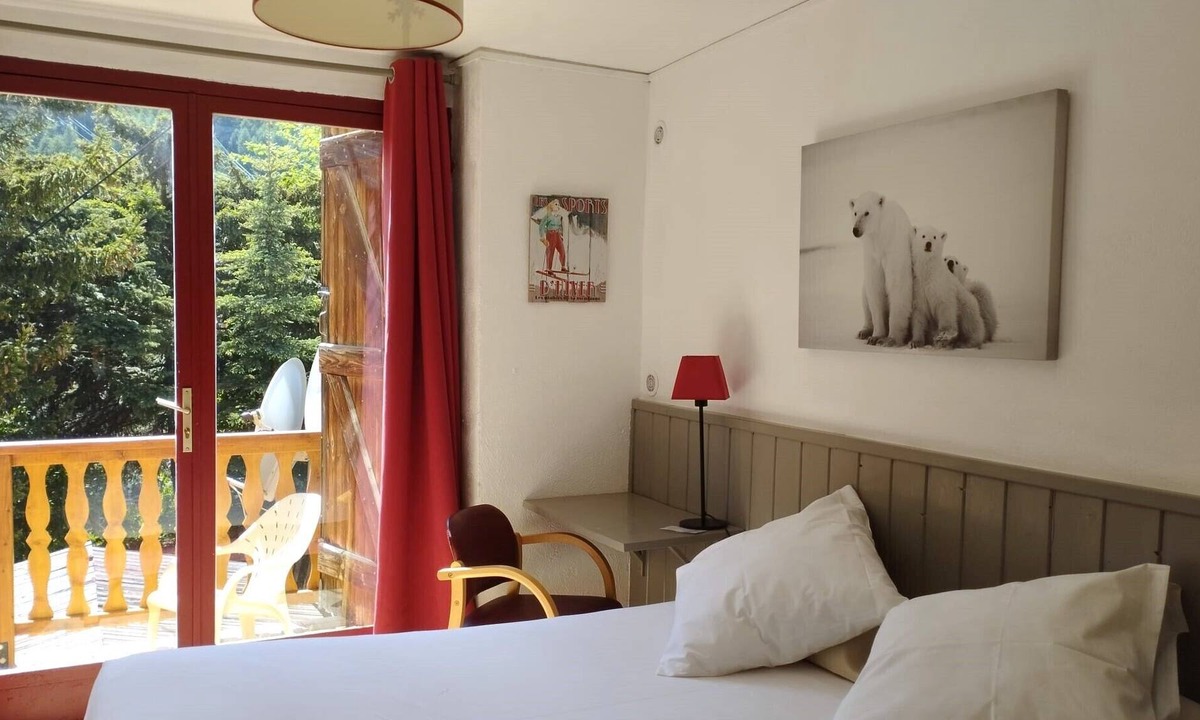Allos Hotel | Hotel Restaurant La Source
