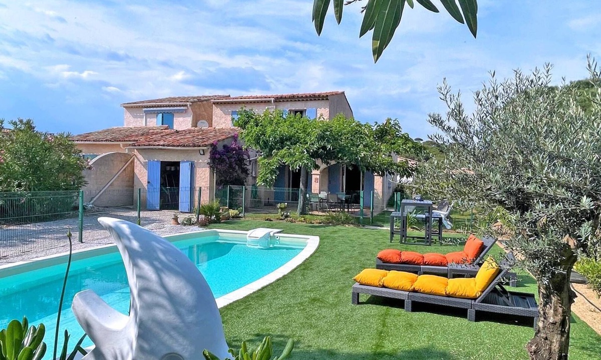 Sainte-Maxime House | House for 6 people - Private pool - Air conditioning - WiFi - Near downtown - Sainte Maxime -.