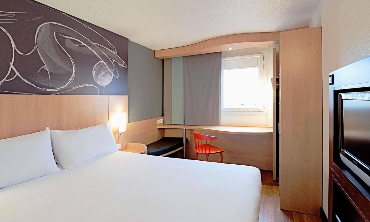 Nevers Hotel | ibis Nevers
