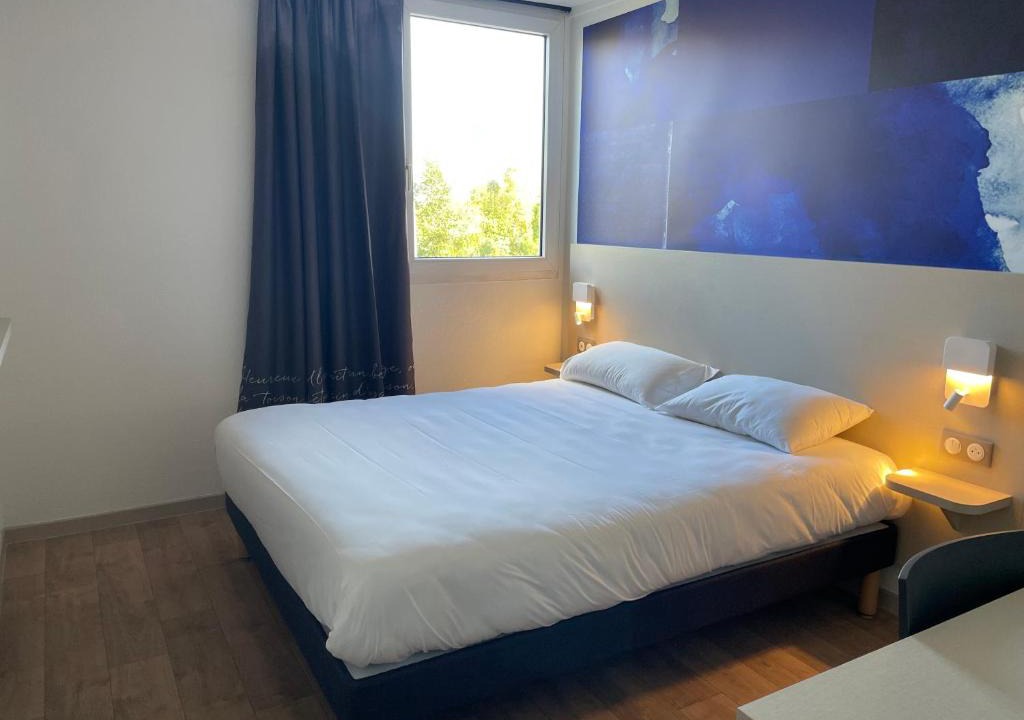 Bourg-les-Valence Hotel | Kyriad Direct - Bourg les Valence