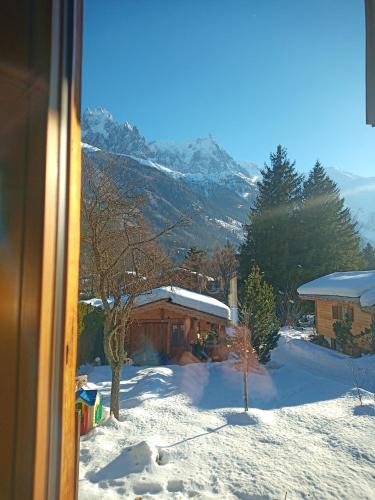 Les Praz-de-Chamonix Apartment | La Chaine du Mont-blanc