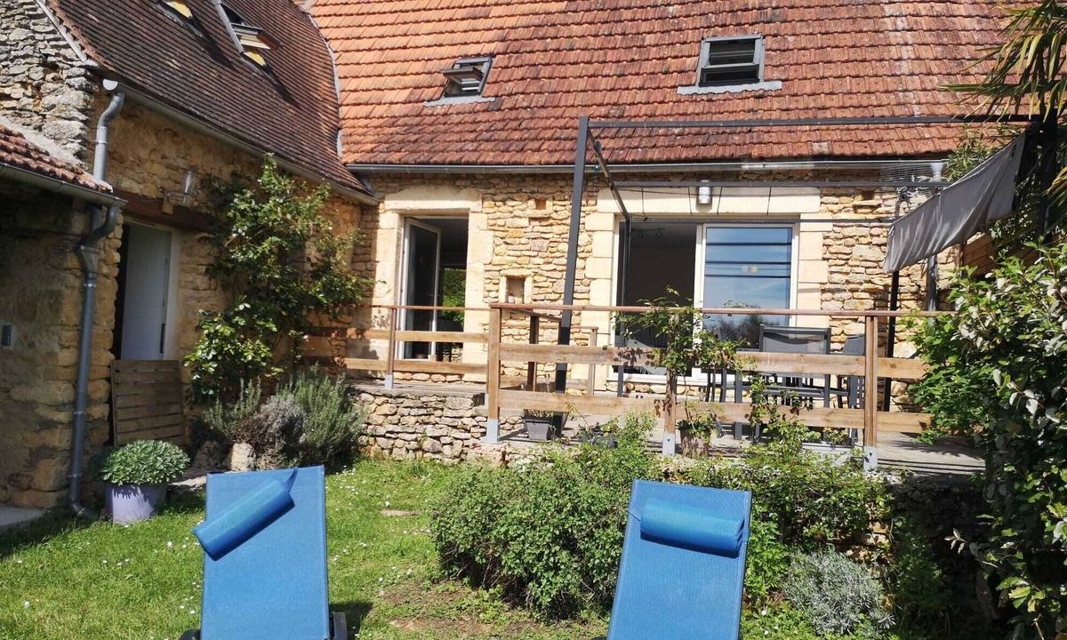 Savignac-de-Miremont House | Large 3★ gîte, nature&comfort in the heart of Périgord Noir near exceptional sites