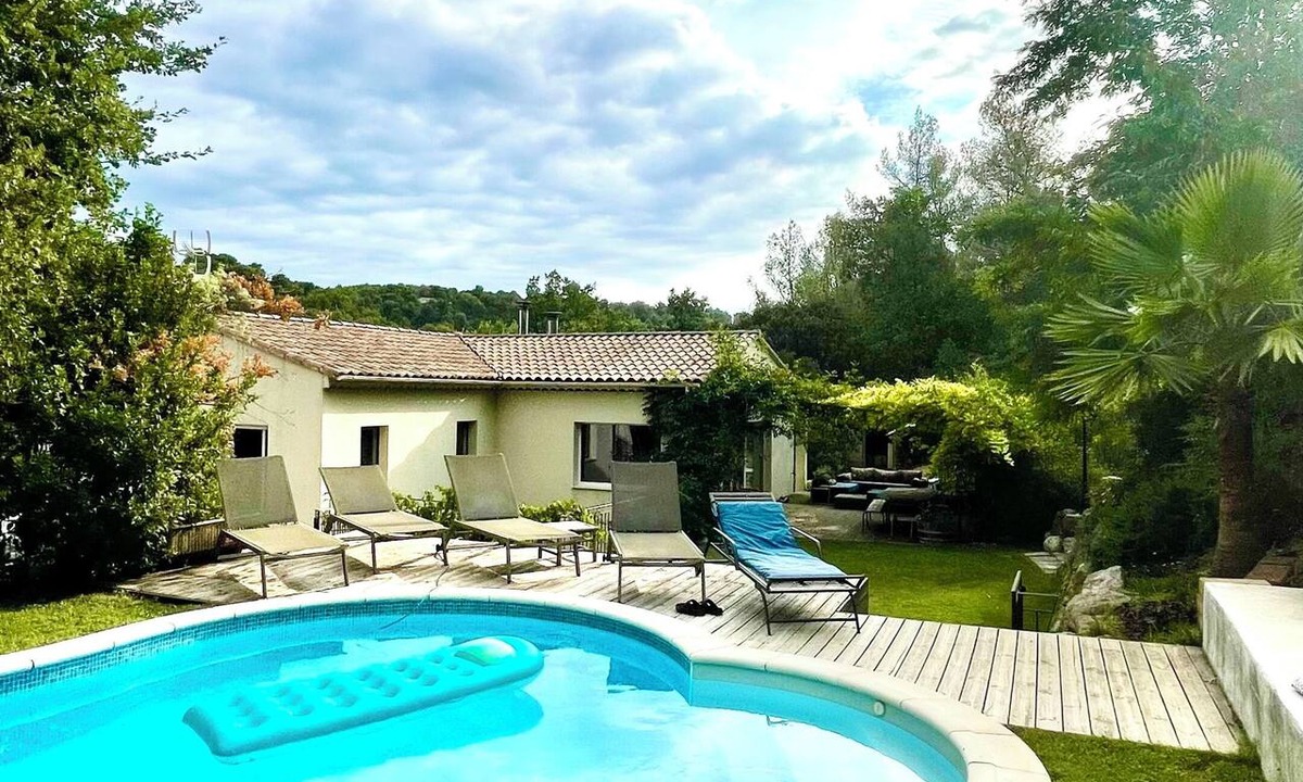 Saint-Marc-Jaumegarde House | Large villa in the countryside, just a stone's throw from town