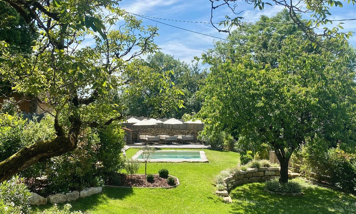 Saint-Rabier House | Le Clos des Alcôves: Charm and Elegance Near Hautefort & Montignac.
